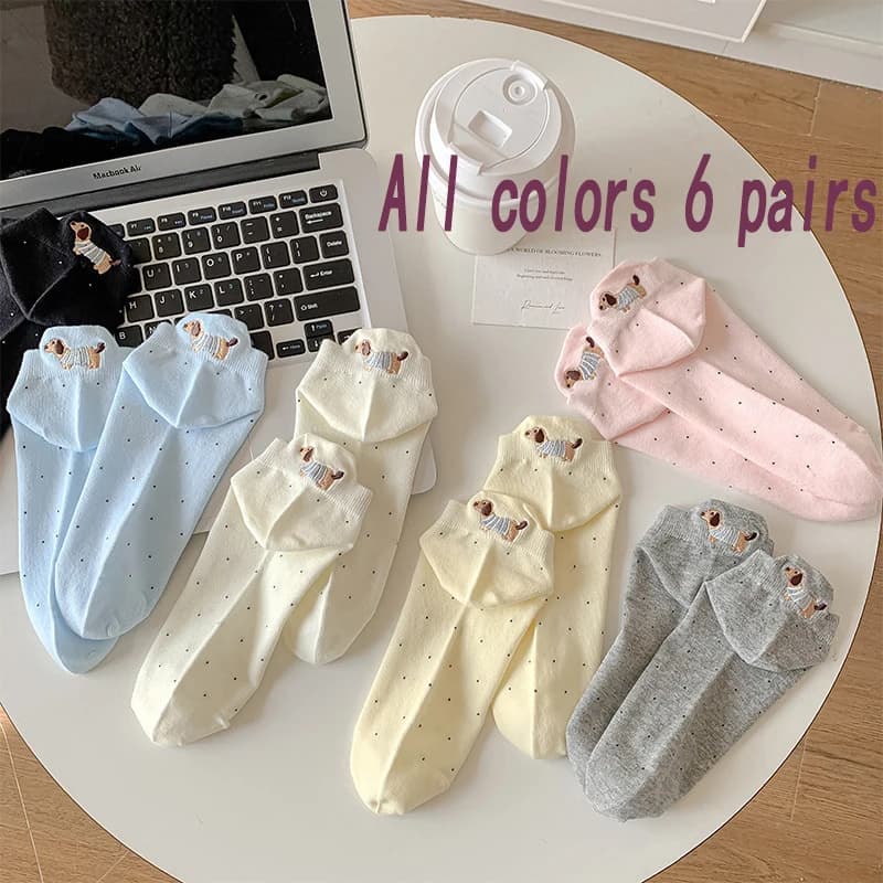 Calzini con ricamo a forma di cane in stile cartone animato, 6 colori, con protezione per le orecchie, resistenti all'usura, delicati sulla pelle, comodi e non restrittivi.