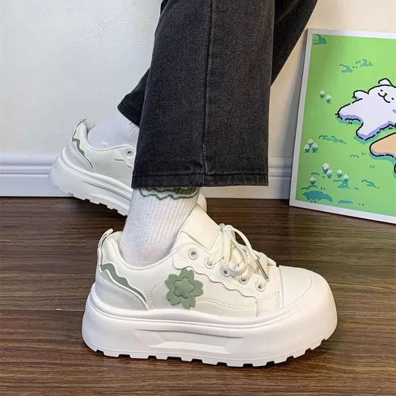 Women's Campus Style White Gymnastics Shoes 2025 New shoes with thick soles that increase height Comfortable casual shoes daily for students