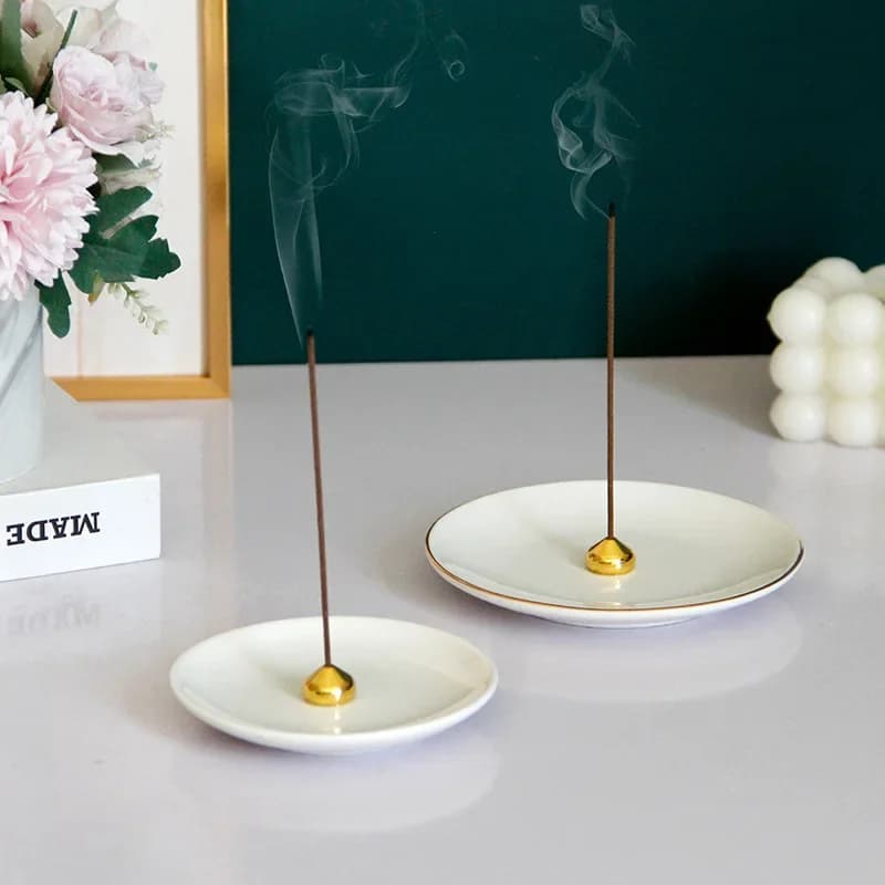 YXY semplice e moderno bruciatore di incenso in ceramica bianca porta bastoncini di incenso staffa per meditazione legno di sandalo OUD piatto profumato