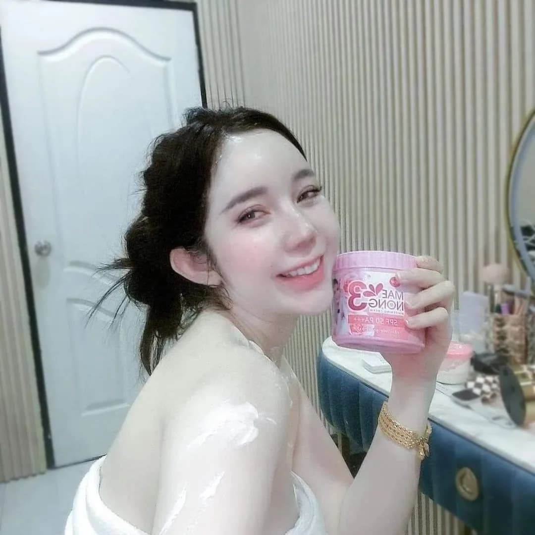 Mae Nong 3 White Body idratante, crema solare, schiarente, pelle liscia, chiara e delicata 500 g