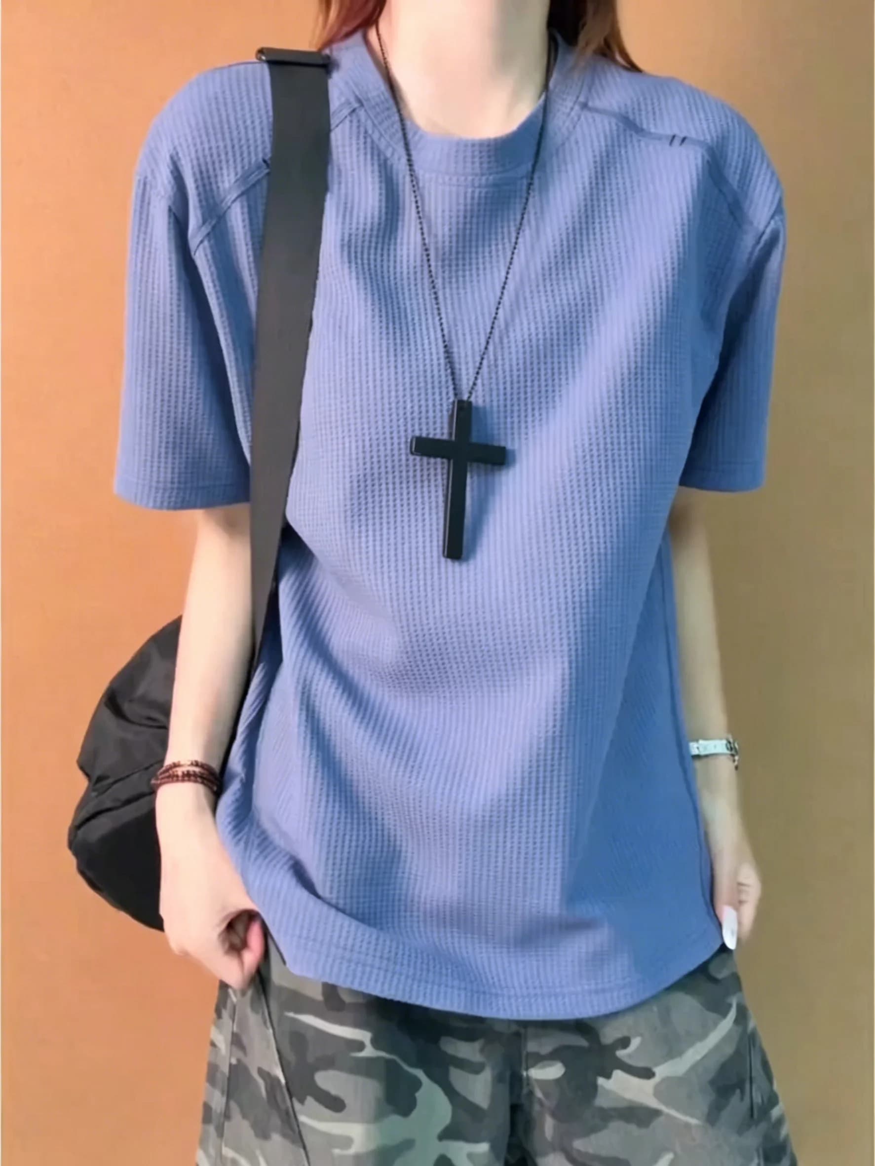 Blue Purple Striped Shoulder T-Shirt Unisex Short Sleeve Texture Feeling CleanFit Standard Edition Summer Casual Wear