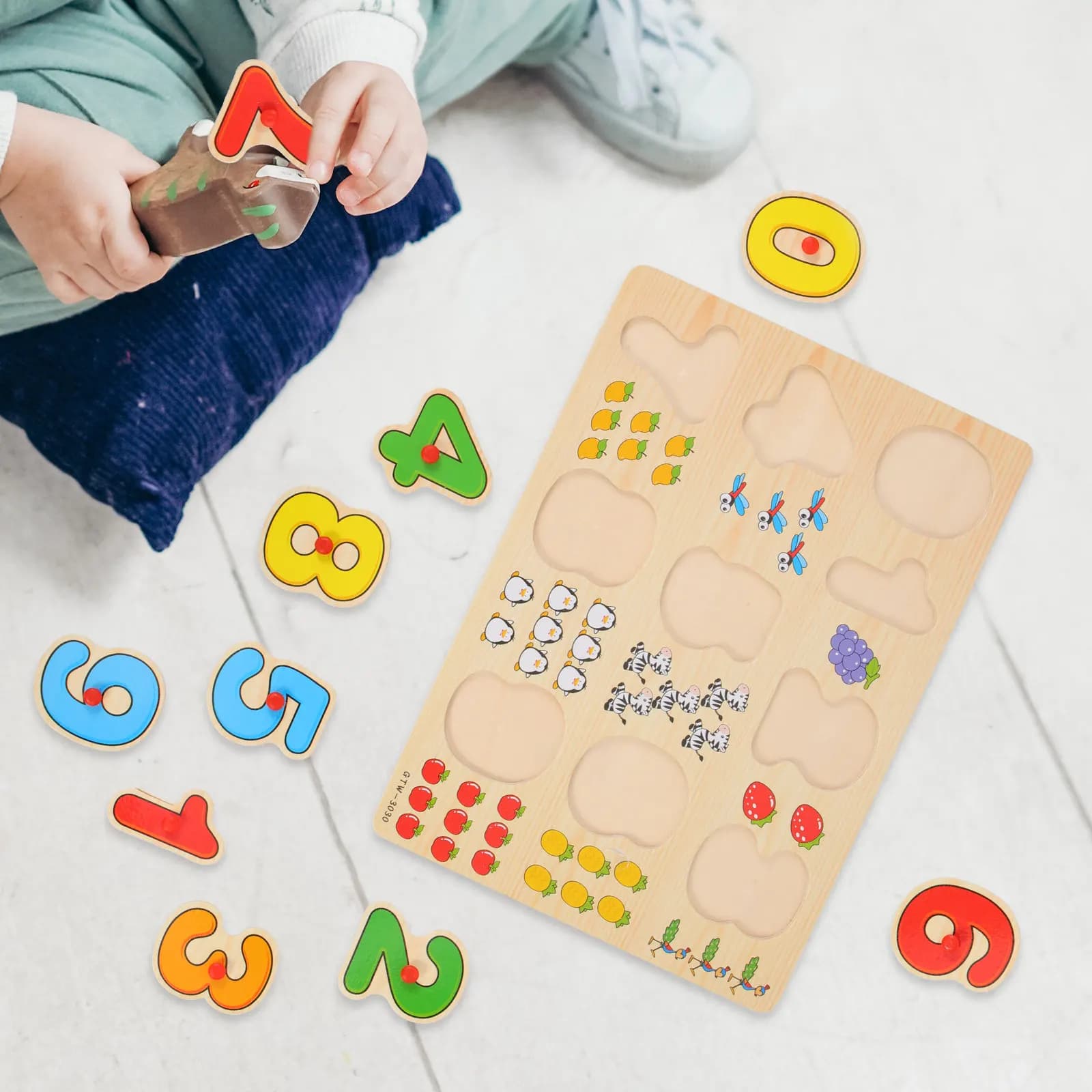 2 Set di Puzzle Educativi in Legno con Alfabeto e Numeri, Giocattolo Cartoon per Bambini, Blocchi per l'Apprendimento Cognitivo e l'Abbinamento