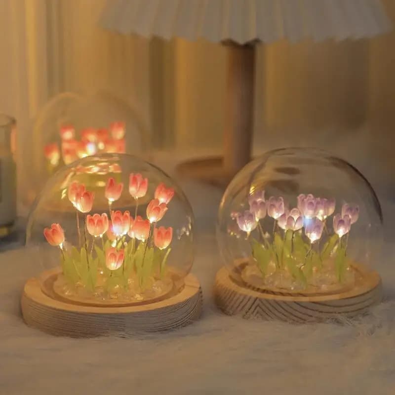 Fiore di tulipano artificiale Luce notturna Ornamenti Comodini fai da te fatti a mano Lampada da notte a LED Camera da letto Decorazione da scrivania Regali di compleanno Lampada da tavolo