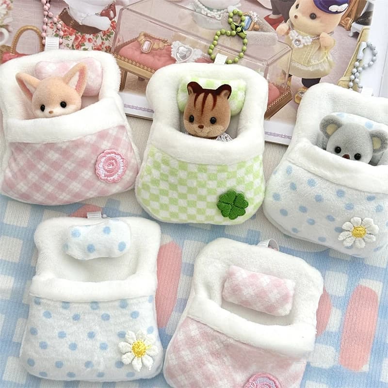 New Cute Plush Anime Animal Doll Four-Leaf Clover Quilt Mini Doll Sleeping Bag Doll Small Quilt High Quality