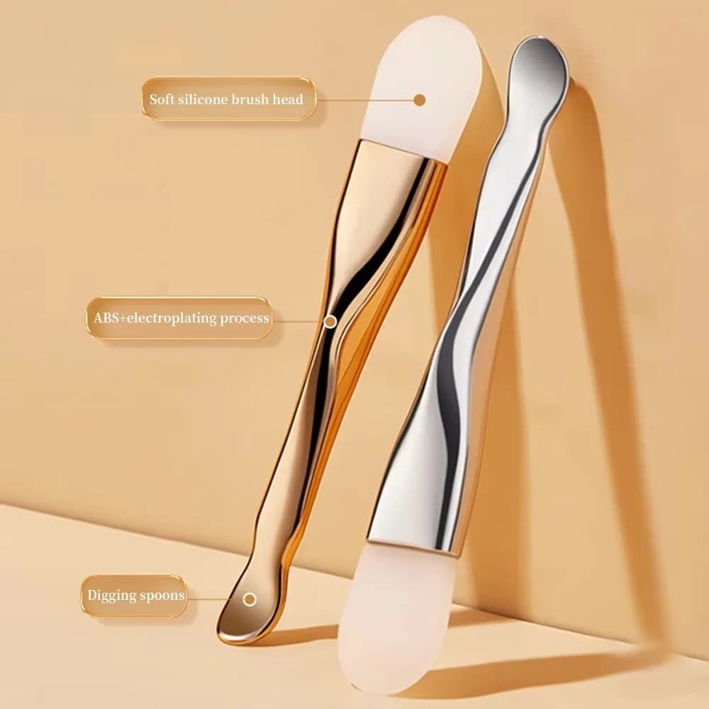 Skin Care Tools: Double head silicone brush for face masks, beauty tool for application and facial cleaning, multipurpose brush for DIY masks and mud masks.
