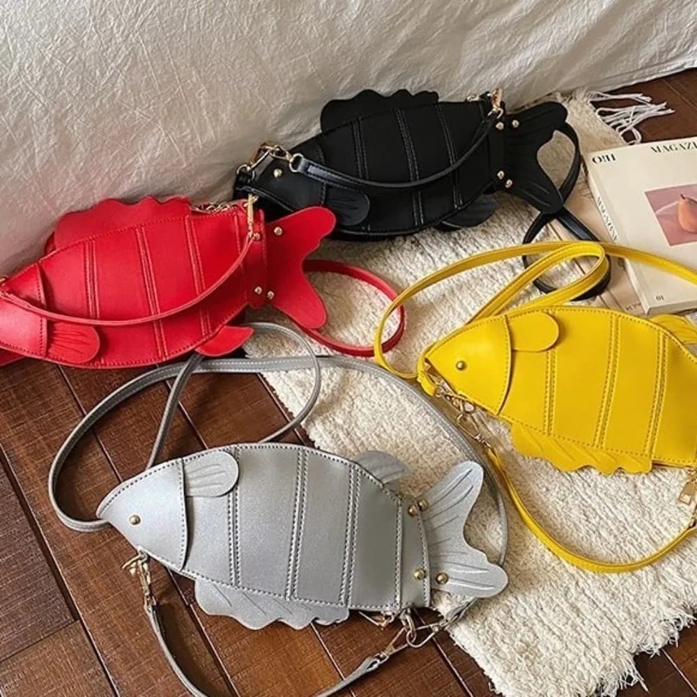 Creative Simulation Fish Shaped Crossbody Bag Faux Leather Rivet Animal Shape Shoulder Bag Dual-use Design 3D Handbag Party