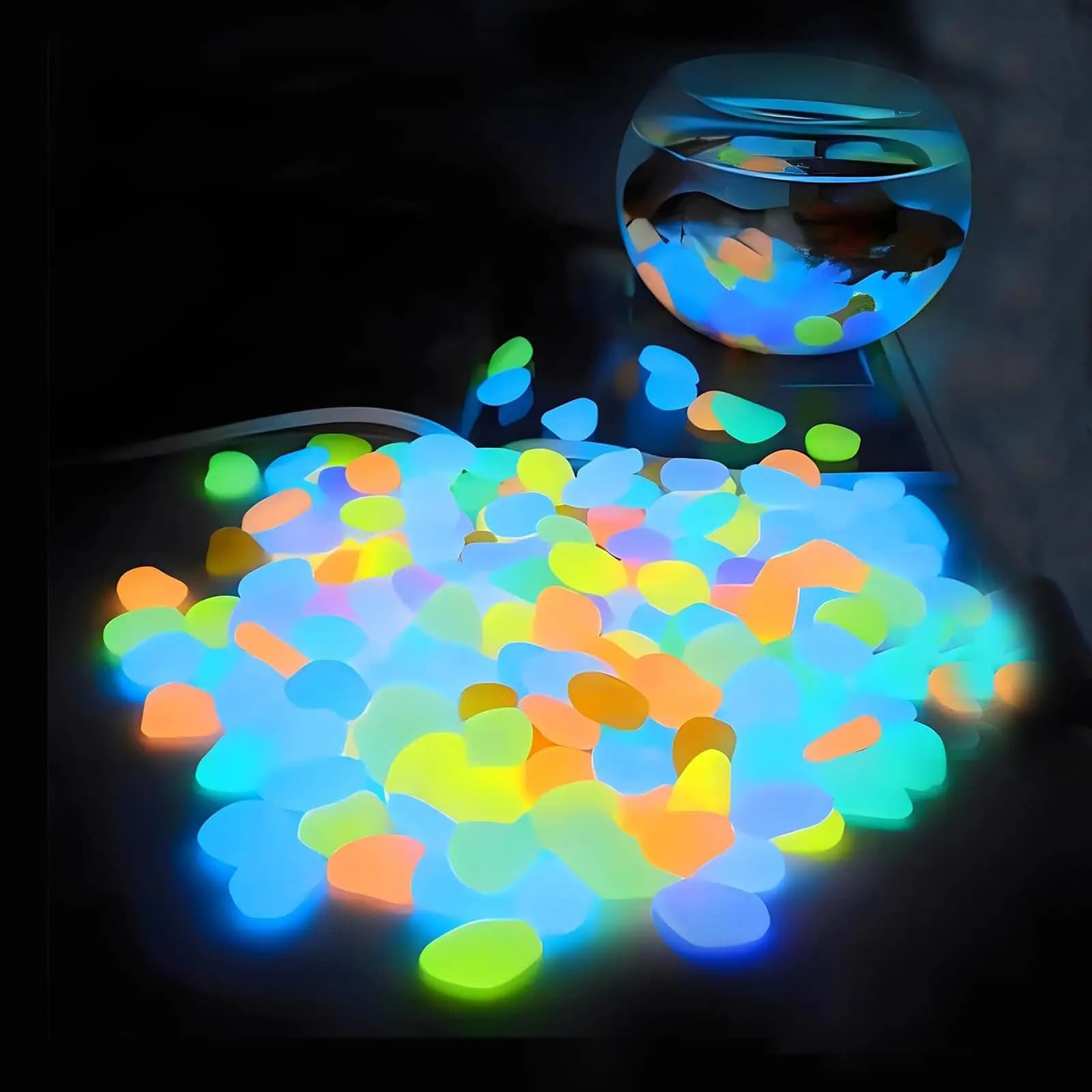 Decorazioni per acquario, ciottoli che si illuminano al buio, 100 pezzi, pietre luminose in resina, sicure per i pesci, per sentieri del giardino, piante in vaso, paesaggistica