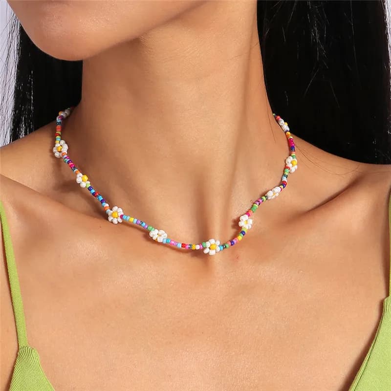 Aihua Bohemia necklace with colored beads shaped like flowers for women and children, friendship necklace, ethnic gift for beach parties