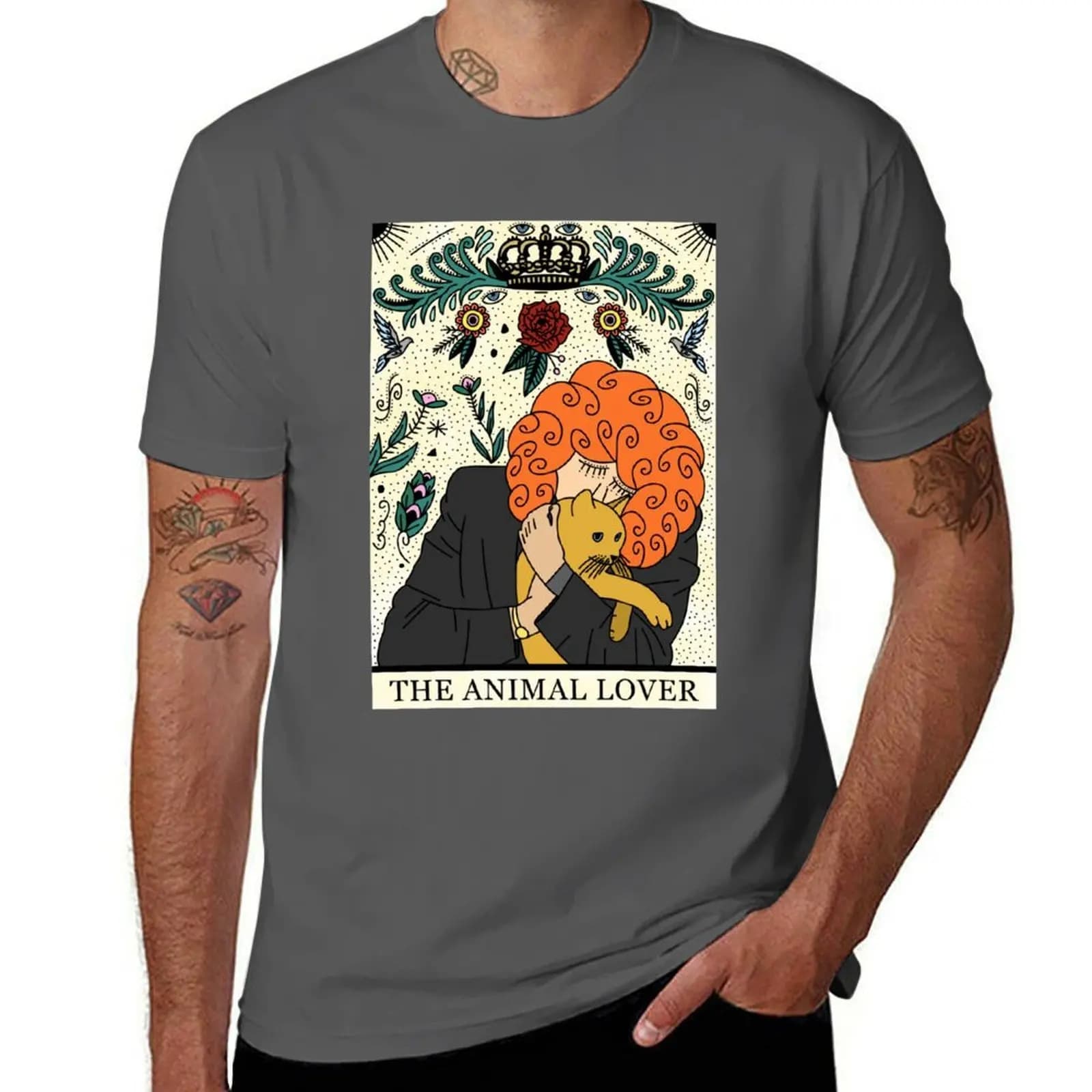 T-shirt da allenamento anti-sudore con illustrazione di animali, tarocchi russi e personaggi di Netflix