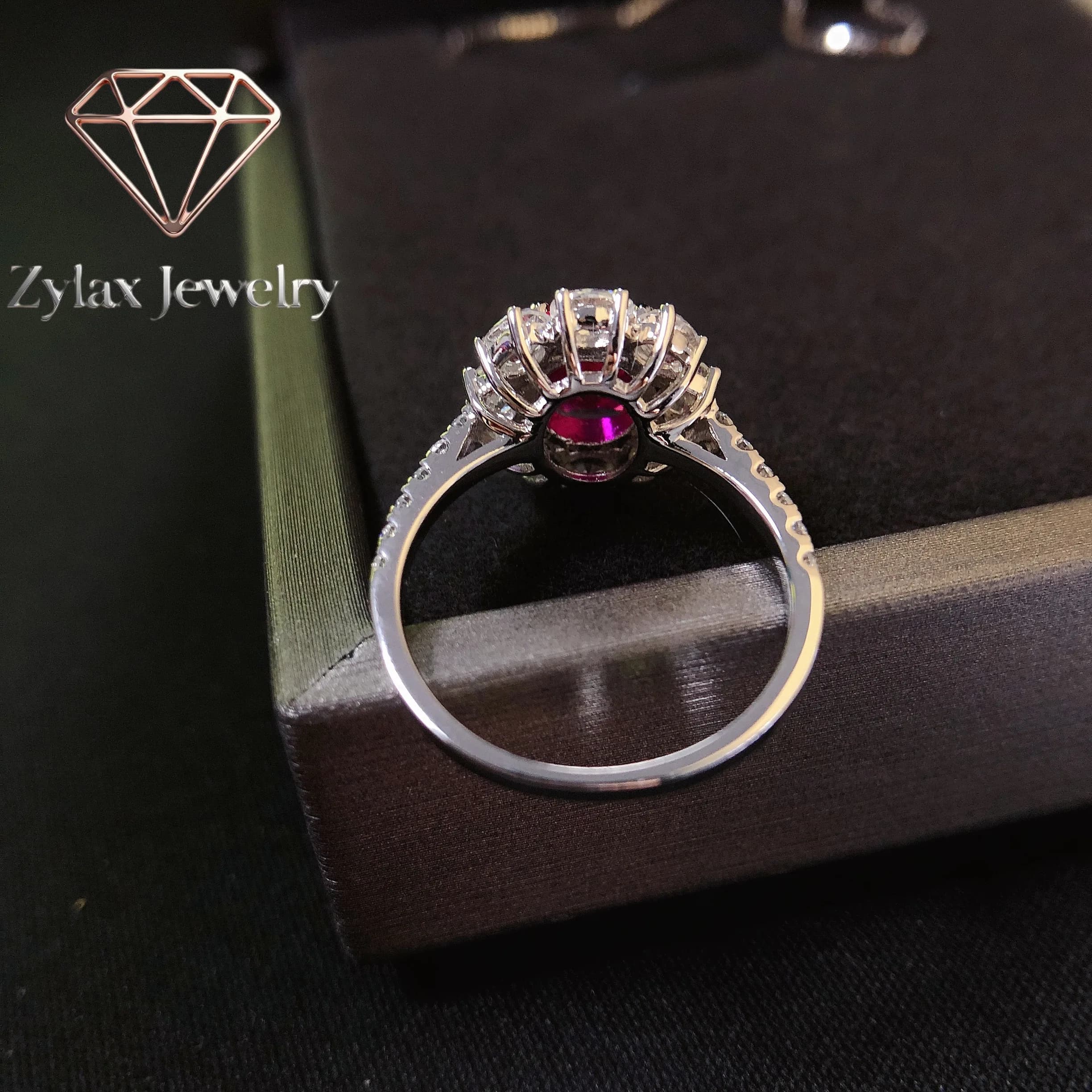 Zylax Jewelry Anello di fidanzamento con diamante rosso rosa taglio ovale da 2 ct per donna Gioielli da sposa Anello in platino massiccio 950 R155