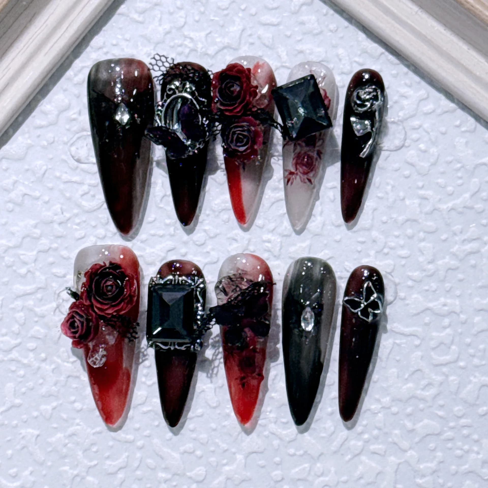10 pieces handmade long tip print on 3D nails black red pink design crystal patch for fingernails fake European nail tips in heavy metal