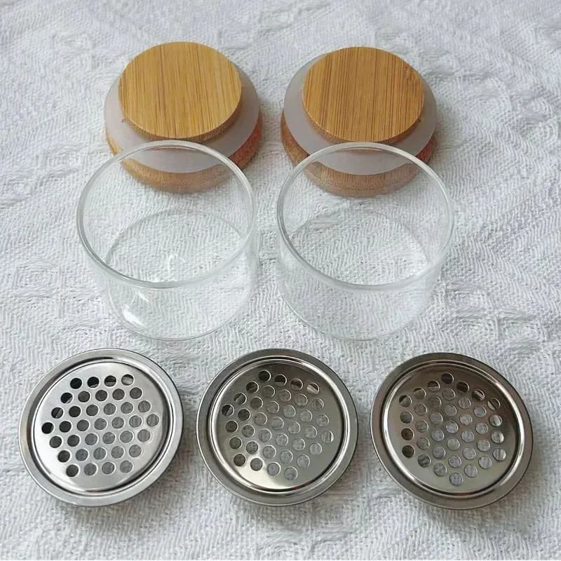 1 pz 4.9*3.8cm Nail Wash Pen Cup paillettes rimozione della polvere Nail Art Brush Washer Tool spazzole per unghie tazza di lavaggio con coperchio e filtro a rete
