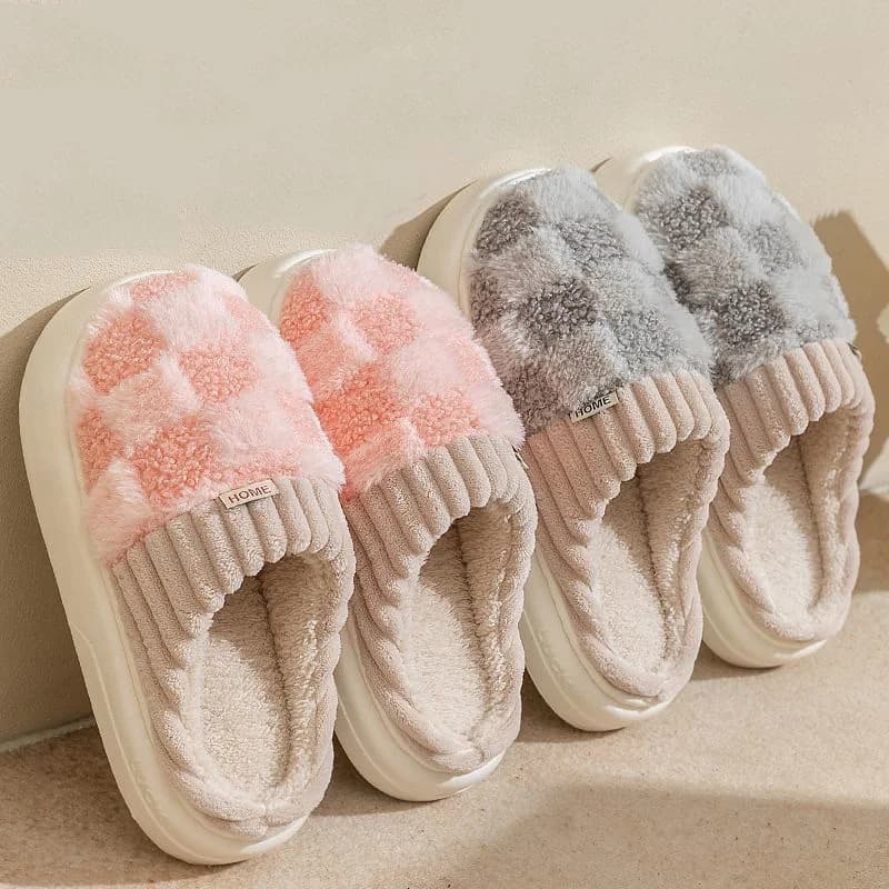 Coppia di moda Scivoli invernali Pantofole morbide scozzesi calde Infradito con suola morbida per donne e uomini Scarpe in cotone antiscivolo per interni domestici