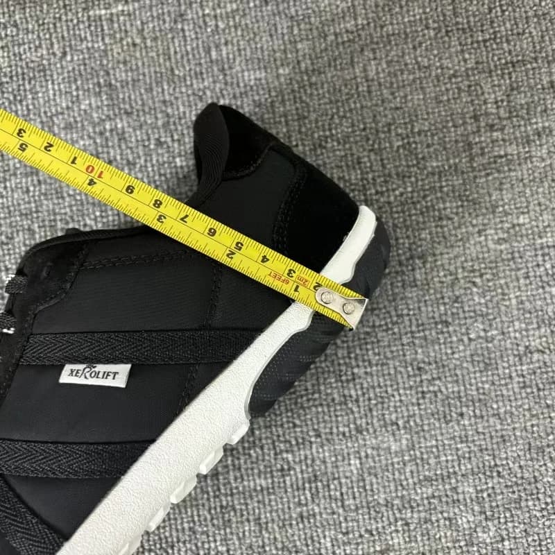 Men's and Women's Professional Men's and Women's Ping Pong Shoes Breathable Net Badminton Shoes Outdoor Fitness Volleyball