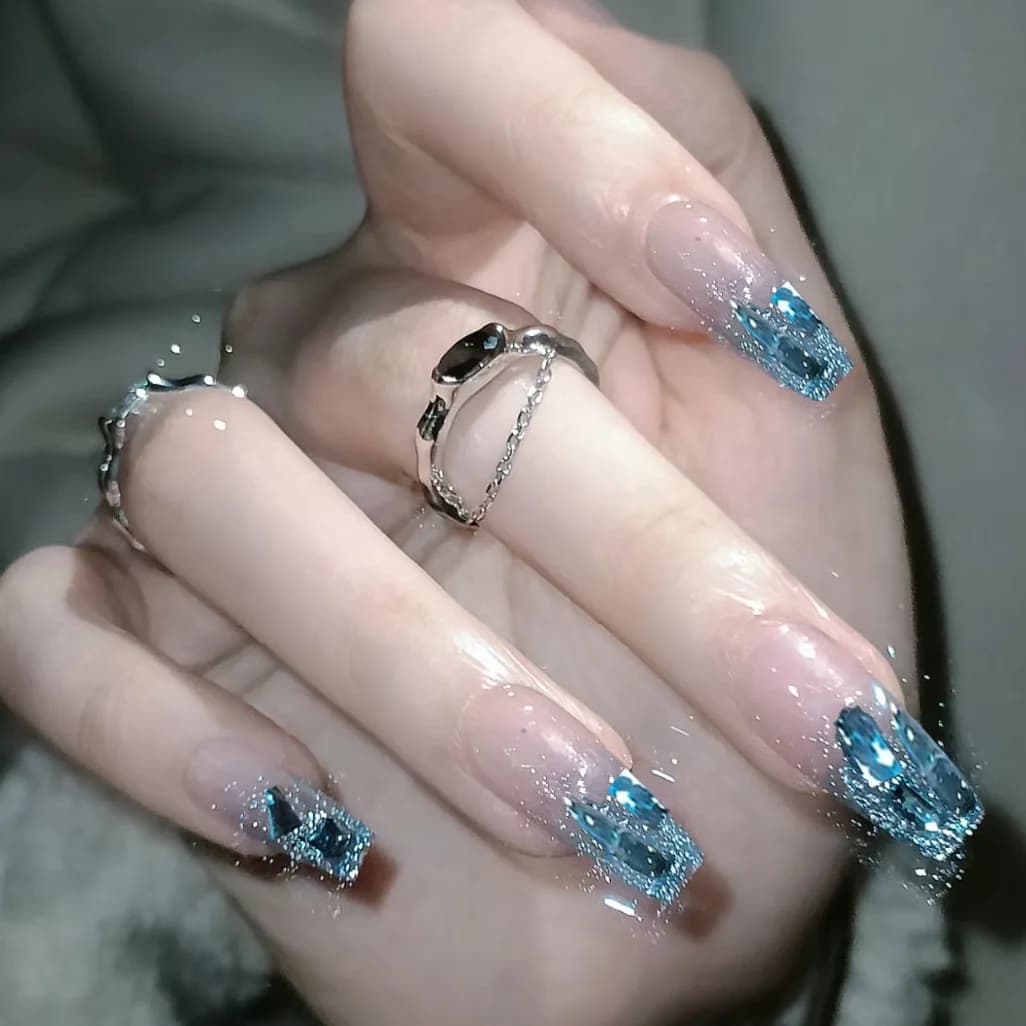 24Pcs Blue Rhinestone Stick on Ballet Fake Nails Acrylic Full Cover Glitter False Nail Set Mid-length Coffin Finger Nails Art