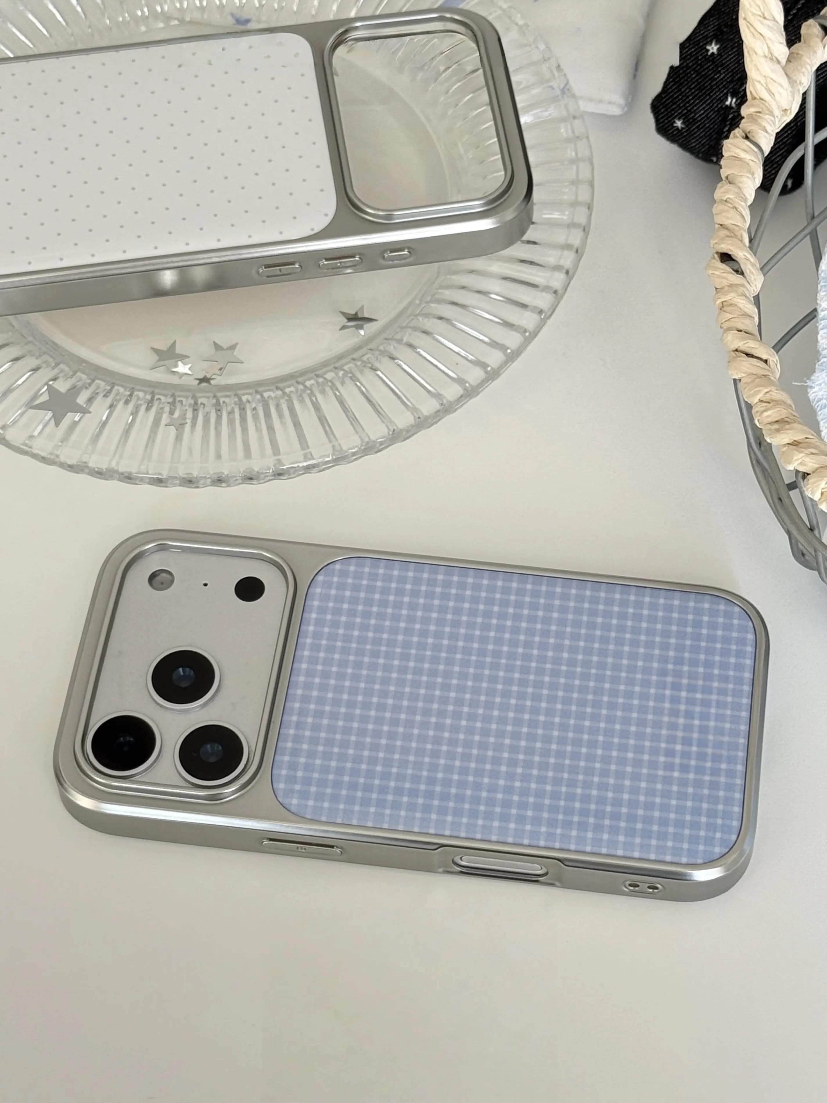 Ins Style Versatile Personality Polka Dot Grid Pattern Y2K Phone Case For iPhone 17 AIR 16 15 14 13 12 11 PRO MAX PLUS Cover