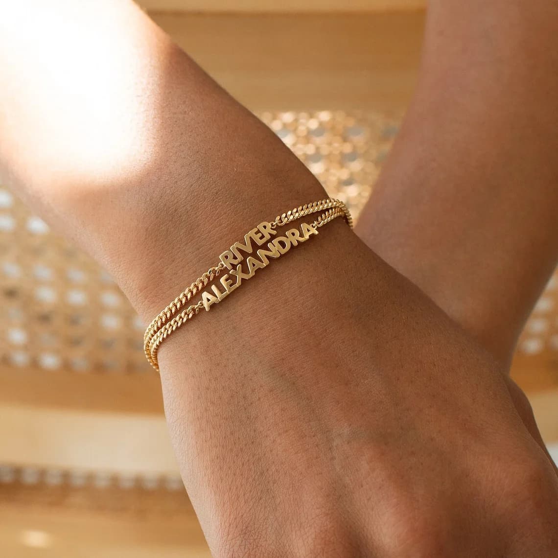 Bracciale a catena con nome personalizzato di GracePersonalizzato - Gioielli con nome personalizzato minimo - Regalo di compleanno per lei