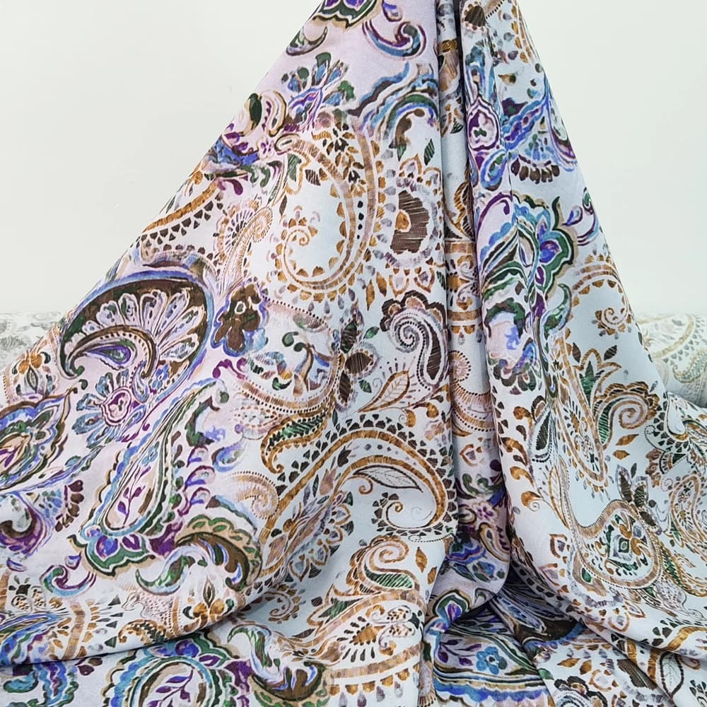 50 cm * 140 cm Paisley Stampa 100% Tessuto di Viscosa Per Il FAI DA TE Cucito Abito Estivo Lenzuolo Rayon Patchwork Tessuto Morbido