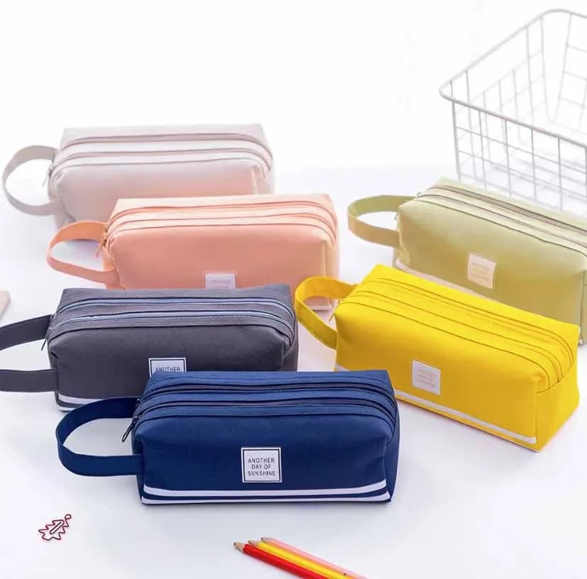 Astuccio per matite con doppia cerniera Astuccio per matite portatile per studenti Ritorno a scuola Anime per bambine Borsa per articoli di cancelleria Regalo