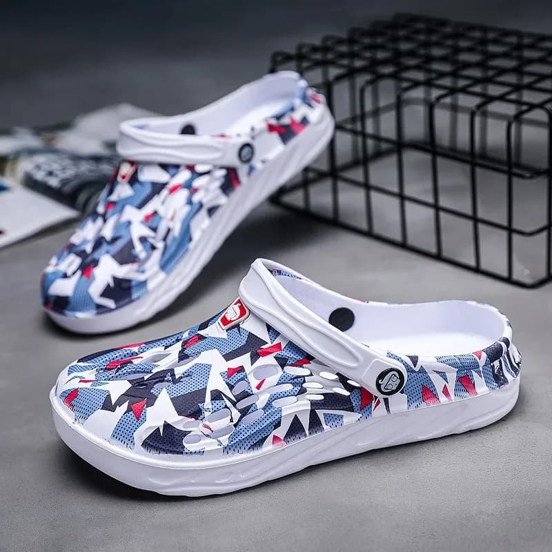 Sandali da uomo per esterni Pantofole in Eva Scarpe traforate Antiscivolo resistenti all'usura Comode scarpe da giardino alla moda Scarpe da spiaggia morbide