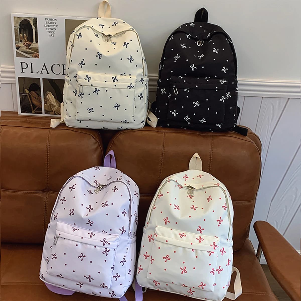 Zaino per il ritorno a scuola Zaino con stampa di fiocchi giocosi Comfort trapuntato e sistema di organizzazione multitasche per la vita del campus delle donne