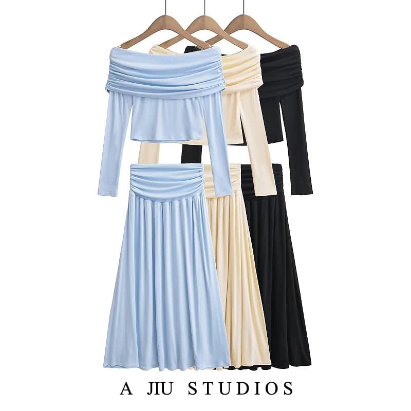 Completo due pezzi da donna alla moda e casual: T-shirt slim fit a maniche lunghe a vita alta e gonna midi con spalle scoperte