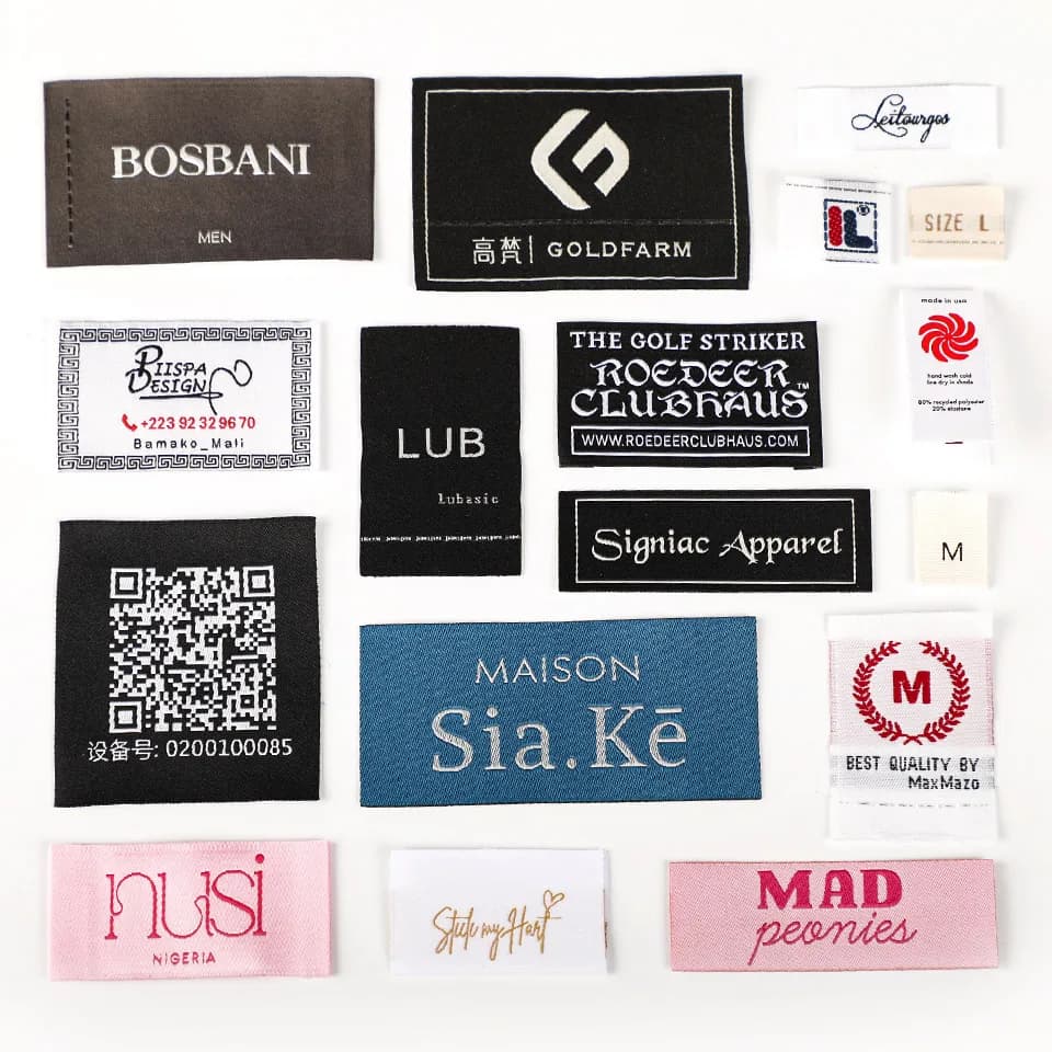 Etichette tessute per indumenti personalizzate del produttore con codice anti-contraffazione per abbigliamento