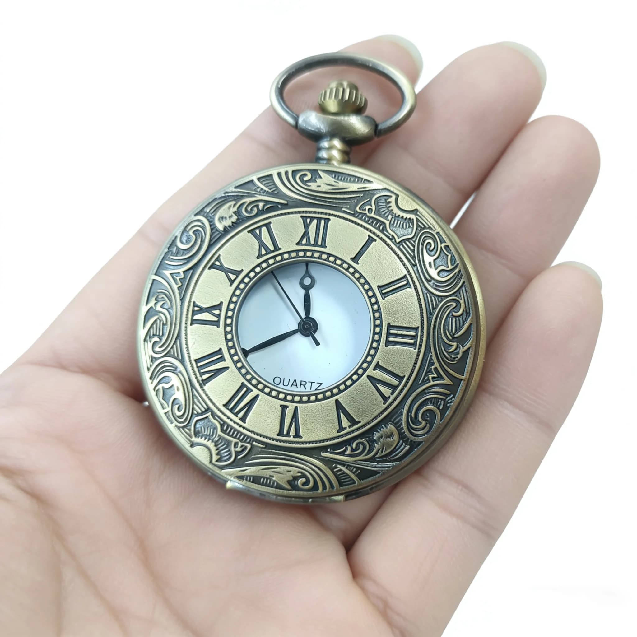 Antique Steampunk Retro Roman Numeral Quartz Pocket Watch Accessories Bronze Case for Necklace keychain Men Women Jewelry Gifts