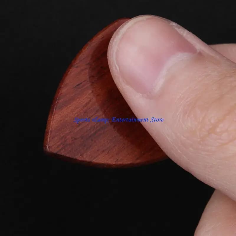 G7NF Plettri a forma cuore Plettro in legno, fatto a mano, per chitarra acustica, design con scanalatura