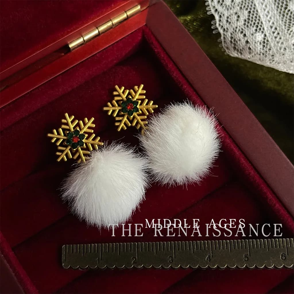 Orecchini con renna natalizia Albero con zirconi vintage Fiocco di neve Pom Pom bianco Goccia Regalo di festa di lusso per le donne