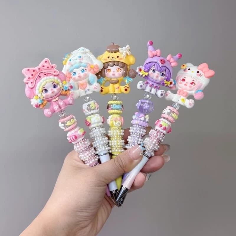 Sanrio Hello Kitty Penna gel con perline Cartoon Kuromi Pochacco Pompompurin My Melody Penna a sfera con strass lucidi Materiale scolastico Regali
