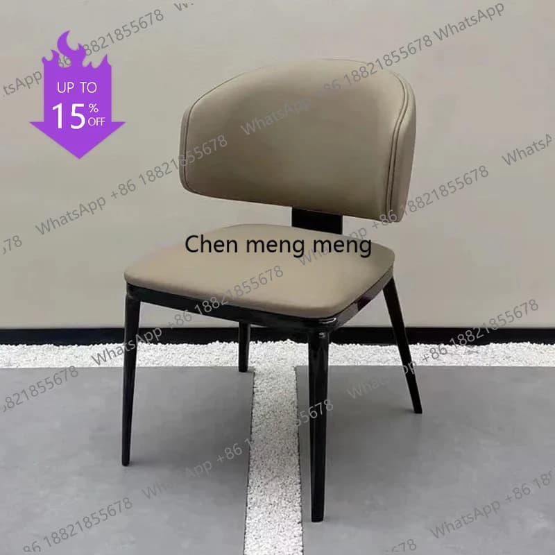 ss03A Sedie da pranzo nordiche moderne di lusso di design, sedie da gaming, sedie da barbiere, sedie uniche in legno con finiture a chiodo, mobili per la casa