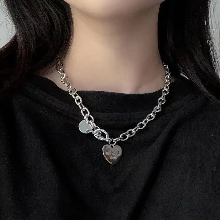 Heart-shaped collar necklace for woman Punk stainless steel chain Hip Hop fashion simple letter rounds declaration gothic jewelry