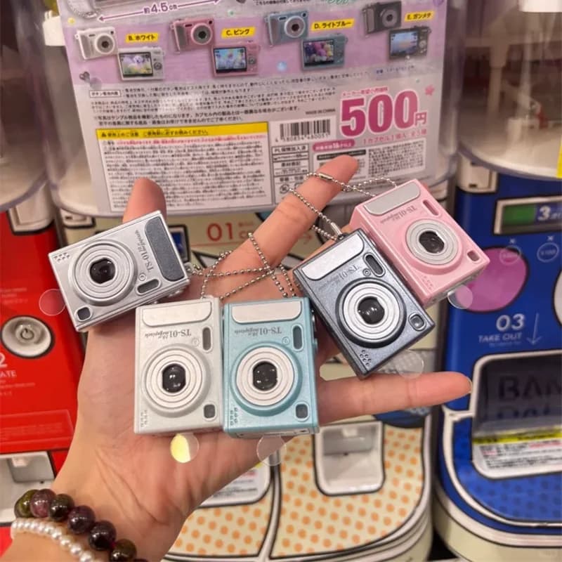Toys Spirits Japanese Gashapon Simulation Mini Digital Camera Light Up Photo Frame Pendant Multi Color Portable Bag Charm