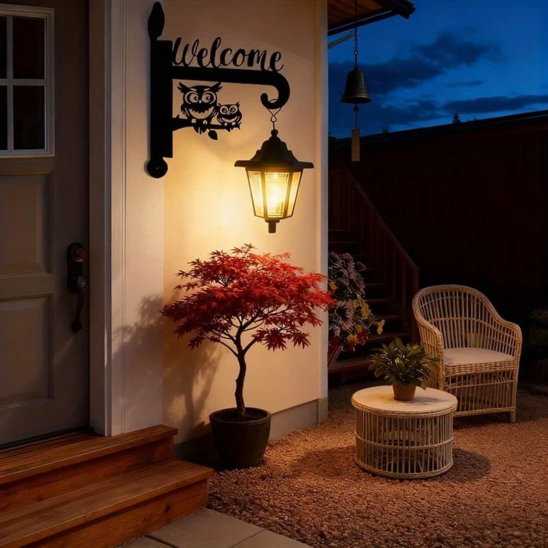1 Piece of 2D European and American Country-Style Heavy-Duty Iron Wall-Mounted Plant Stand - Modern Outdoor Decoration, Suitable for Flower Pots, Lanterns, Bird Feeders, and Wind Chimes, Beautiful, Sturdy, and Durable