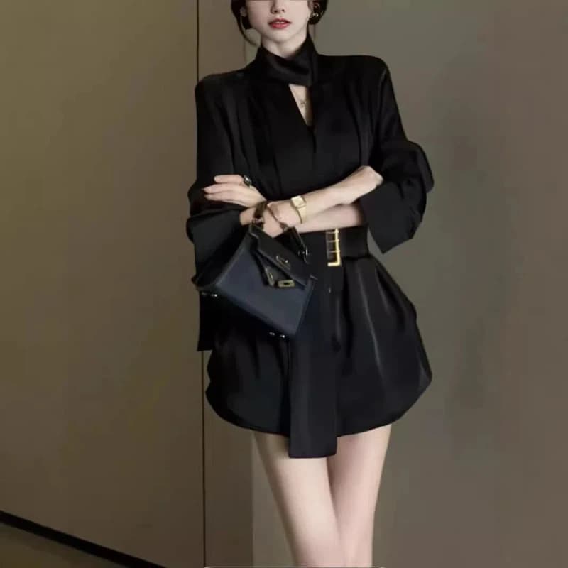 Internet Celebrity's Same Style Women's Clothing New Design Niche Light Luxury Fashionable Waist Hugging Design Dress