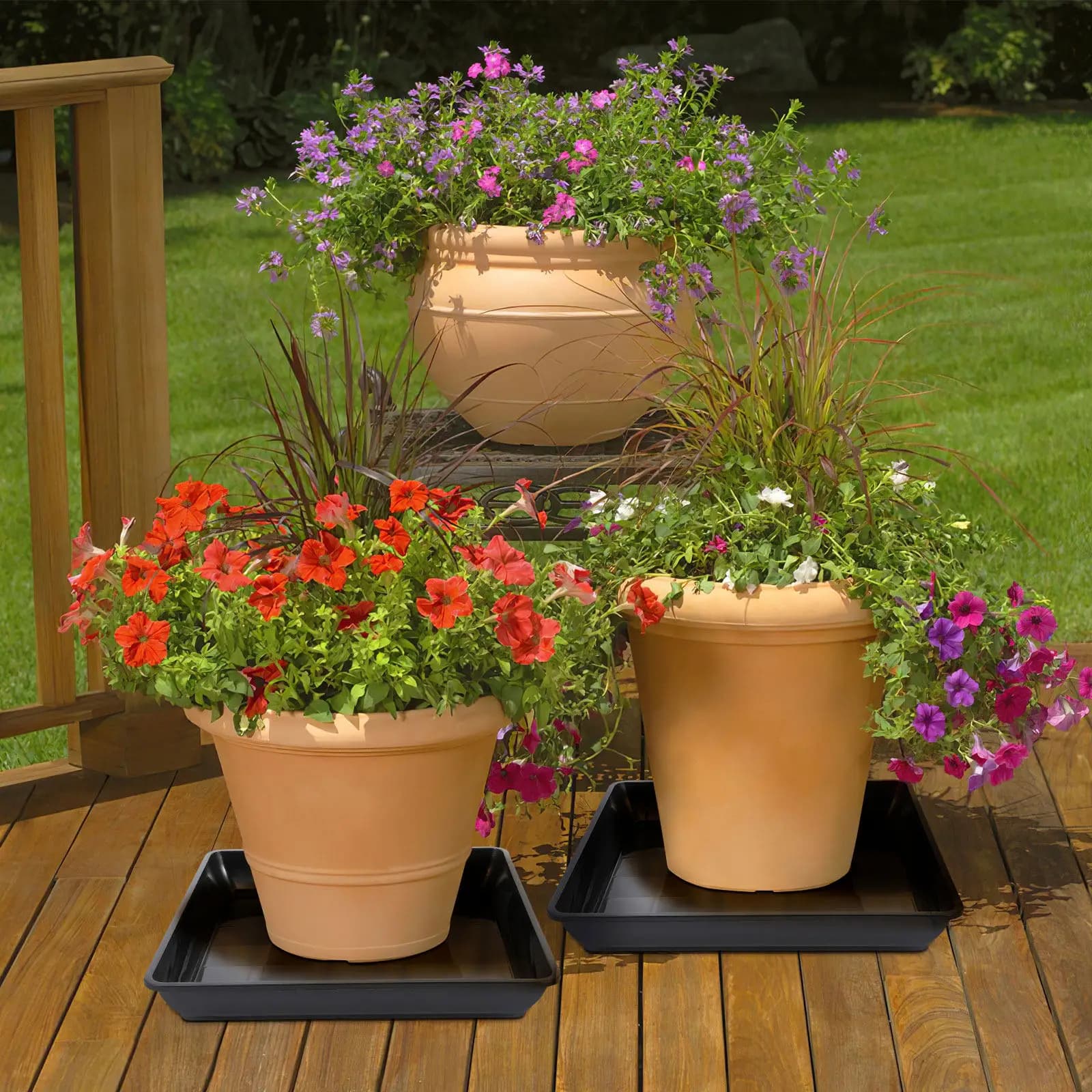 2 Pezzi Sottovaso Quadrato in Plastic PP, Tray Collecting Drops for Jars from Flowers, for Internal and External Use, Non-slip and Water Resistant