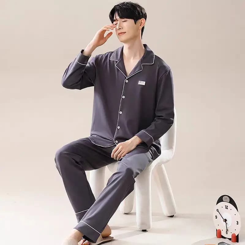 Pigiama da uomo per la primavera e l'autunno, elegante e indossabile all'esterno, comodo set di abbigliamento da casa a maniche lunghe scozzese di grandi dimensioni, bello e versatile