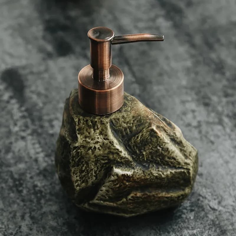 Dispenser di sapone in ceramica realistico-flacone disinfettante per le mani simile alla pietra con pompa, flacone di ricarica per Shampoo e Gel doccia di lusso