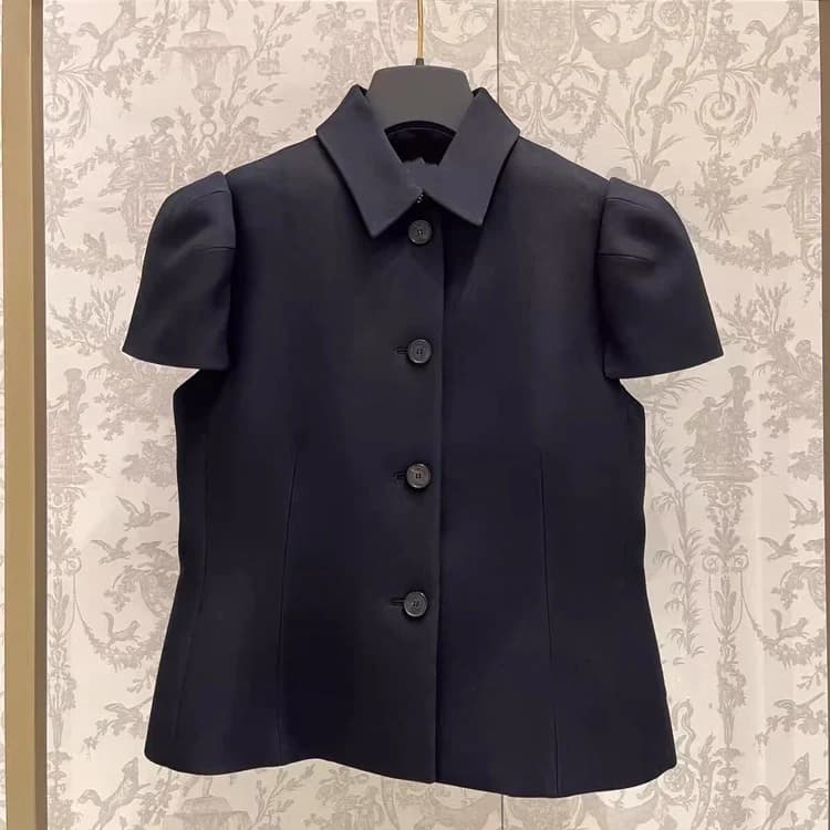 Primavera 2024 Giacca Slim Fit in Seta e Lana a Maniche Corte, Design con Colletto Rovesciato, Capospalla Moda Donna