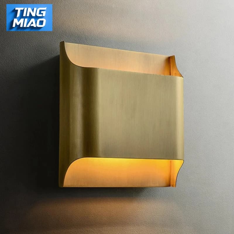 Lampada da parete in rame nero Sconce Vasche da bagno moderne Specchio Decorazione interna di lusso per la casa Lampada da parete a LED in ottone