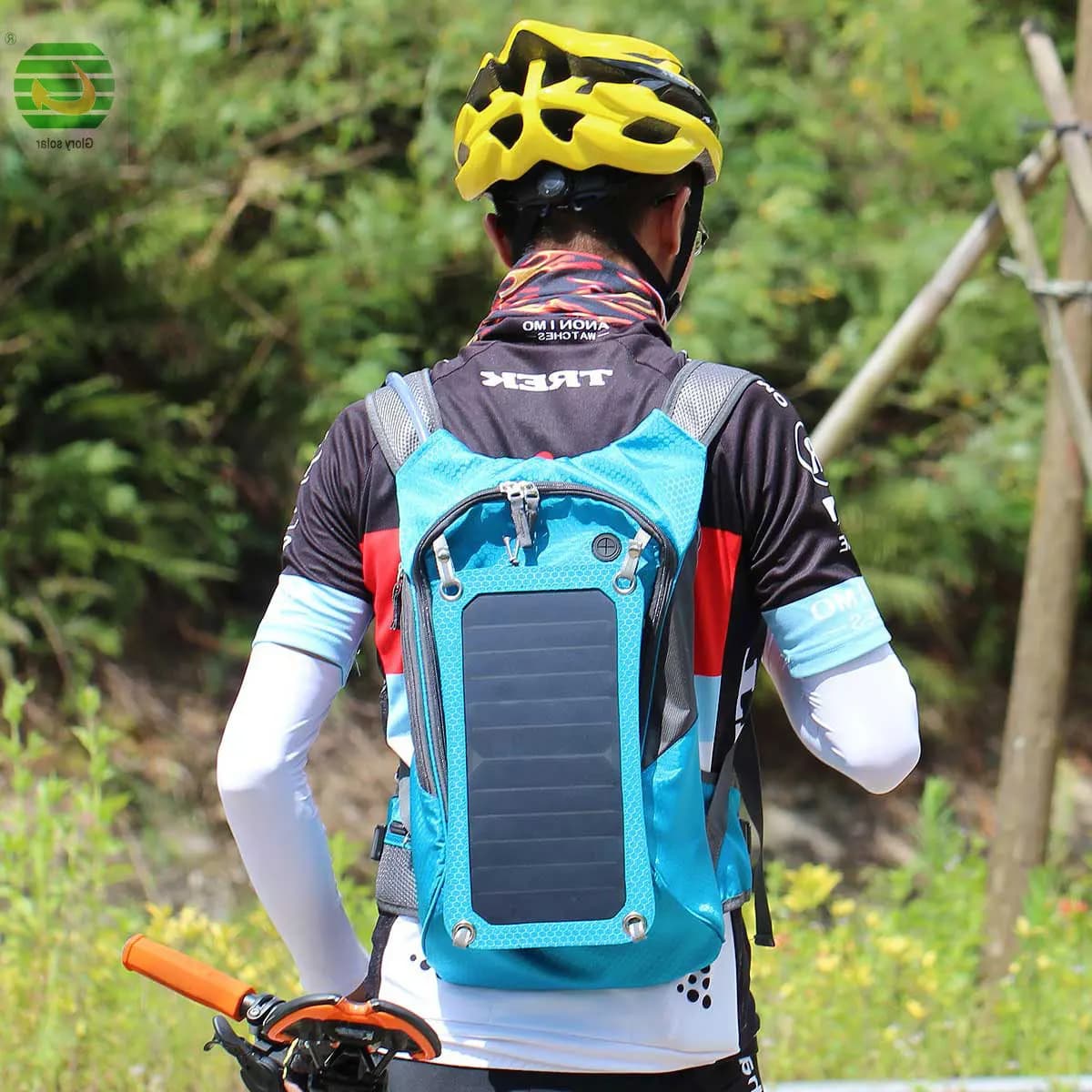 Zaino Solare 10W 20L con Ricarica USB, Impermeabile per Escursionismo, Viaggi, Ciclismo e Campeggio