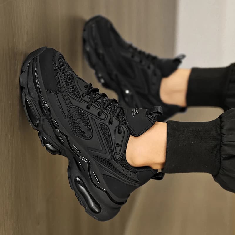 Scarpe da Corsa da Uomo Primavera Autunno Nere Traspiranti con Ammortizzazione ad Aria Sneakers Sportive Comode a Profilo Basso con Suola in Gomma Antiscivolo