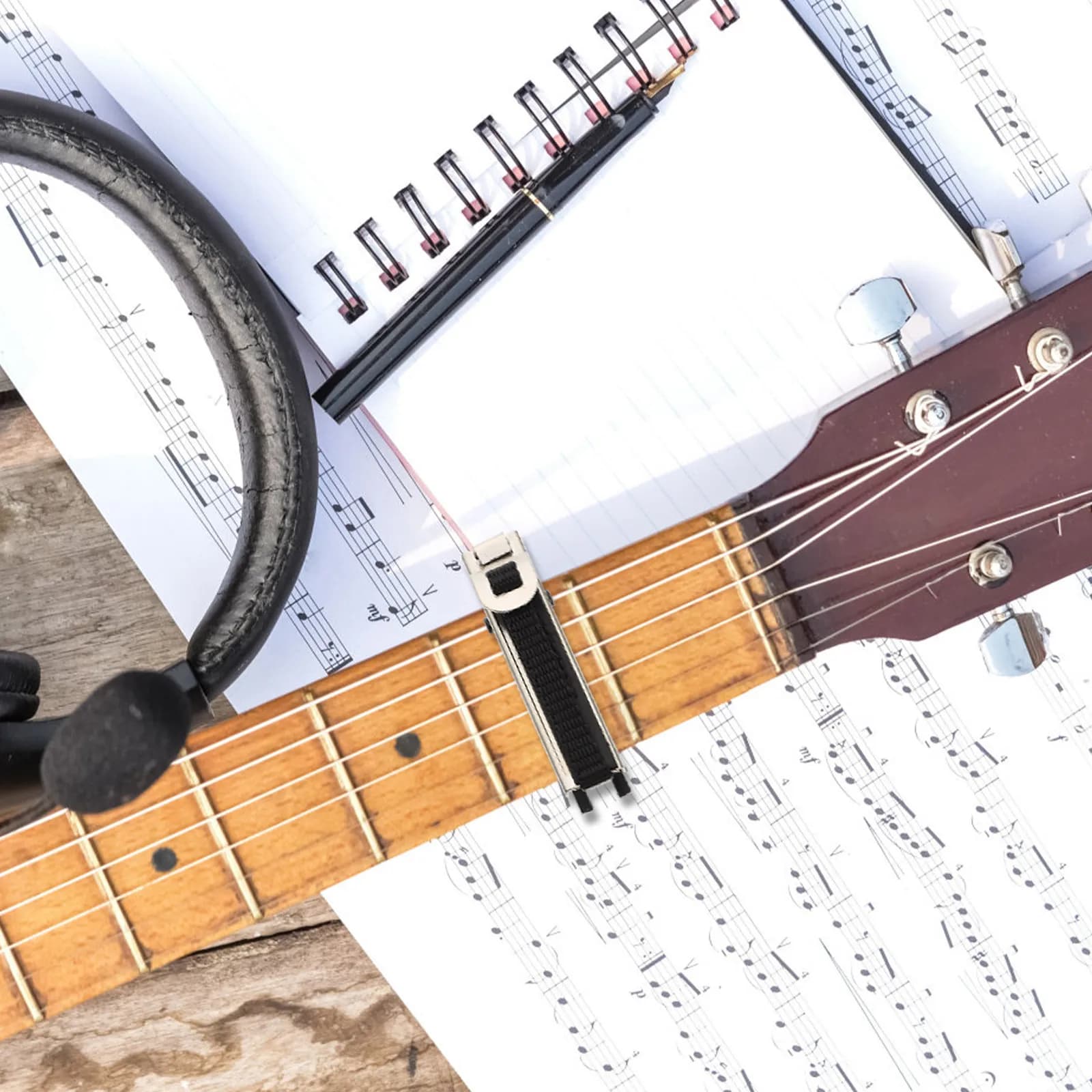 1Pcs Plastic Guitar Capo Fast Tune Change Clamp for Electric Acoustic Ukulele Banjo Mandolin Folk Guitar Accurate Convenient