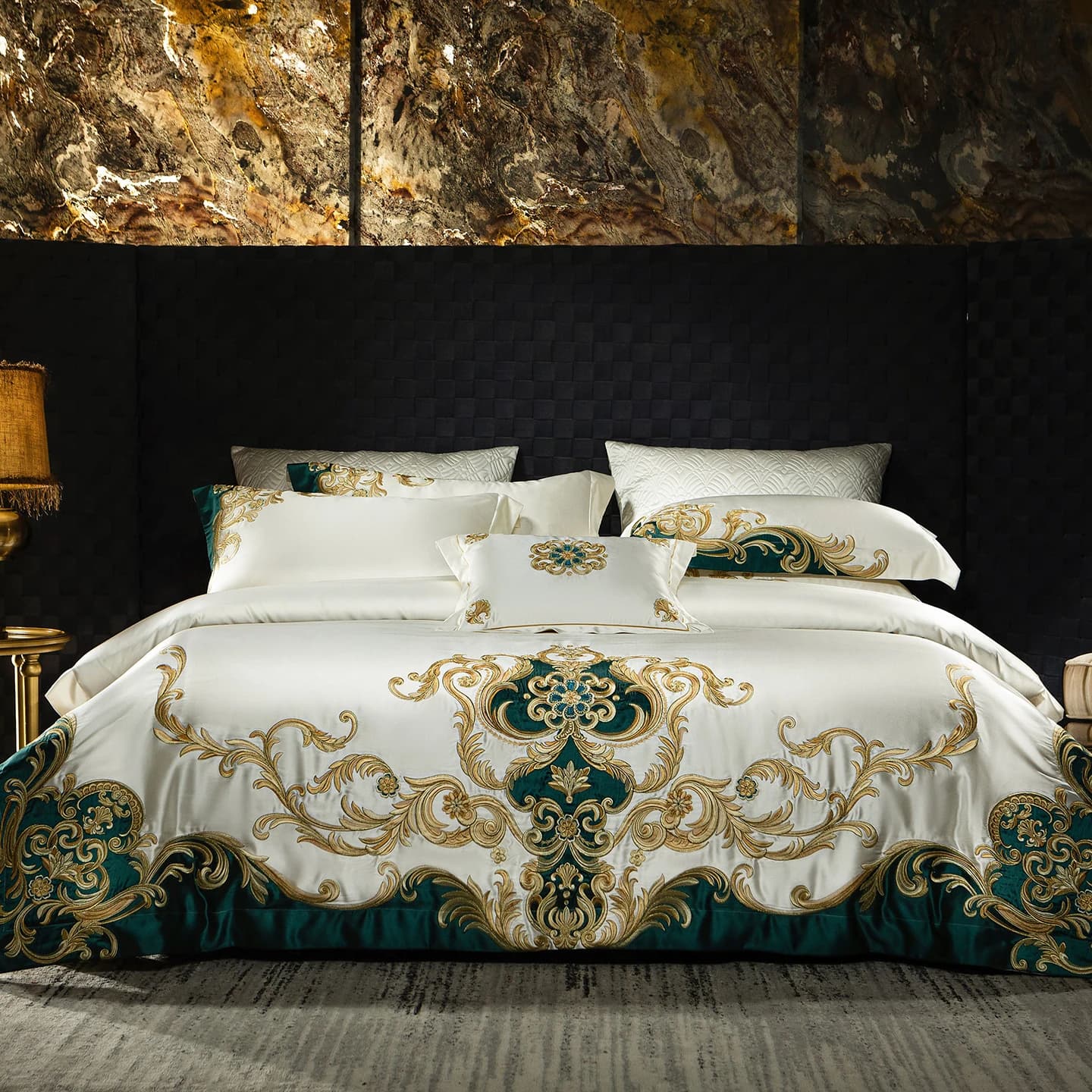 European Luxury Bed Linen Set 4/6/7 Pieces with Golden Embroidery, Splendid Egyptian Brocade Cover, Bed linen and towels