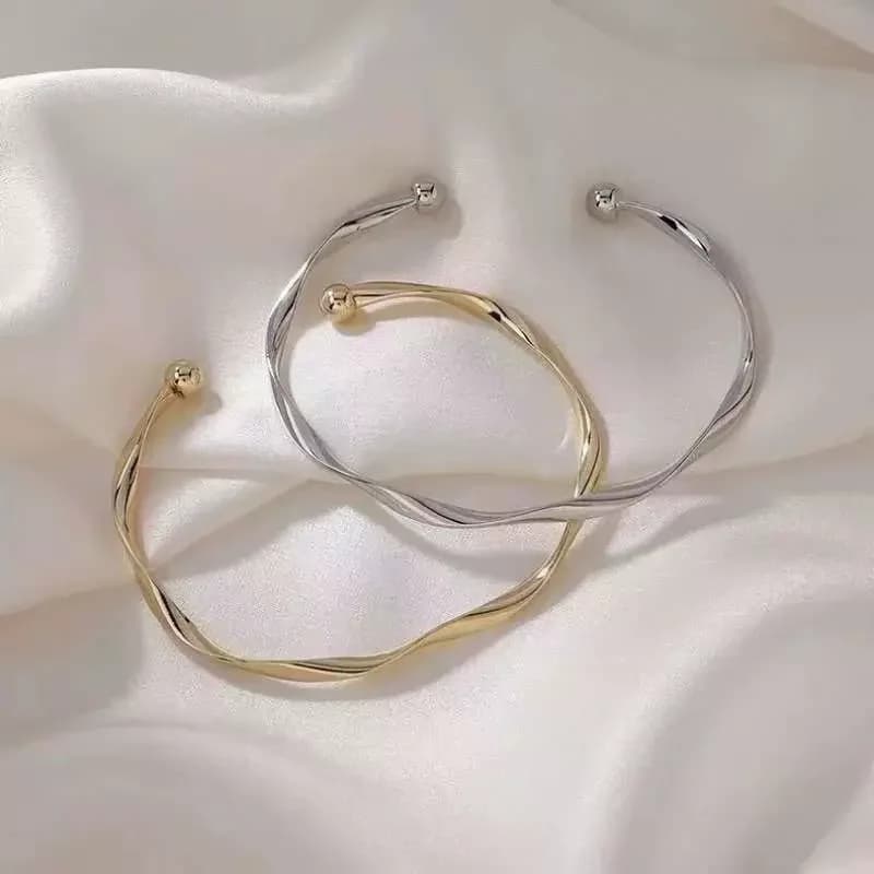New Fashion Trend Unique Design Elegant Exquisite Twist Simple Bracelet Women Jewelry Wedding Party Premium Gift Wholesale