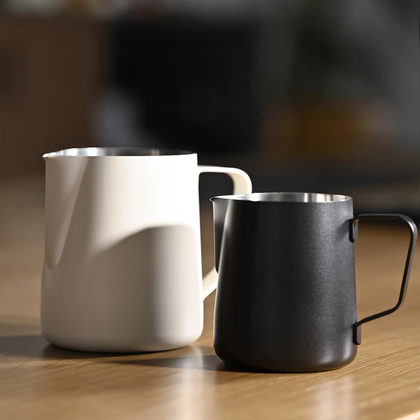 Milk Frother Jug 304 Stainless Steel Container 350ML 600ML Frothing Pitcher Coffee Cups Latte Barista Espresso Maker Accessory