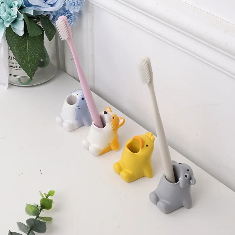 Portaspazzolino a forma di simpatico animale dei cartoni animati, base antiscivolo in resina, portaoggetti da bagno, porta penne da scrivania, resistente, decorativo