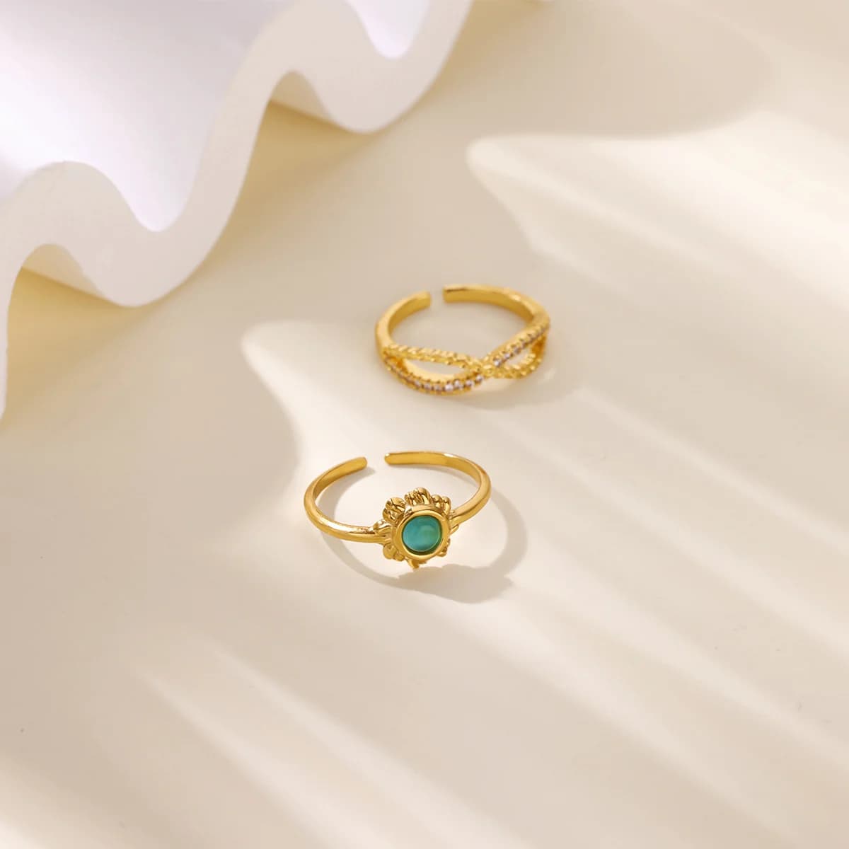 Anelli aperti classici con zirconi per donna Uomo Anelli da sole in acciaio inossidabile color oro Accessori versatili per gioielli da dito