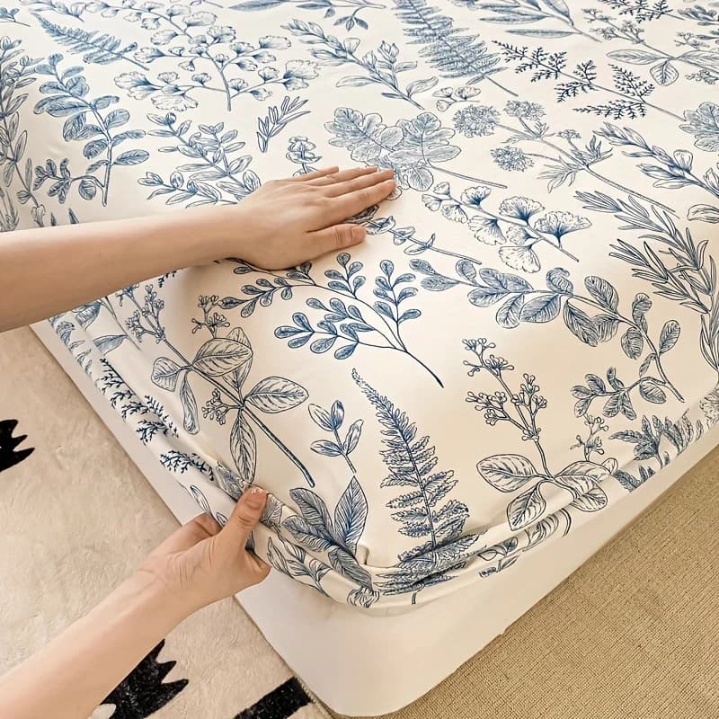 2/3pcs Fresh Print Bed Fitted Sheet Three-Piece Set, Mattress Protector, All-Inclusive And Non-Slip Bed Cover Universal For Four